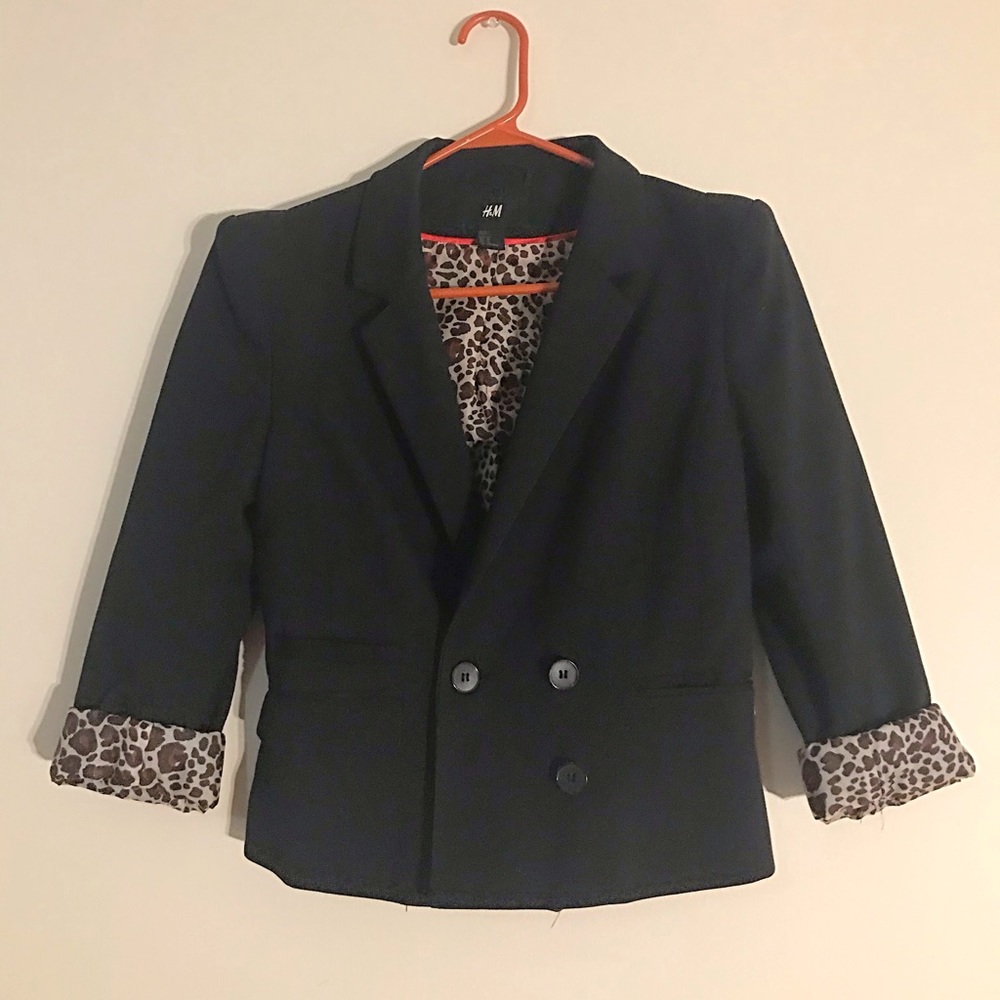 Black formal blazer!